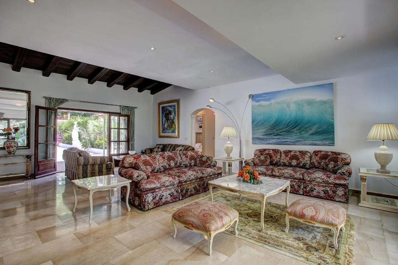 Exclusive Villa Las Palmeras Puerto Banus With Heated Private Swimming Pool, Marbella, Spain Экстерьер фото