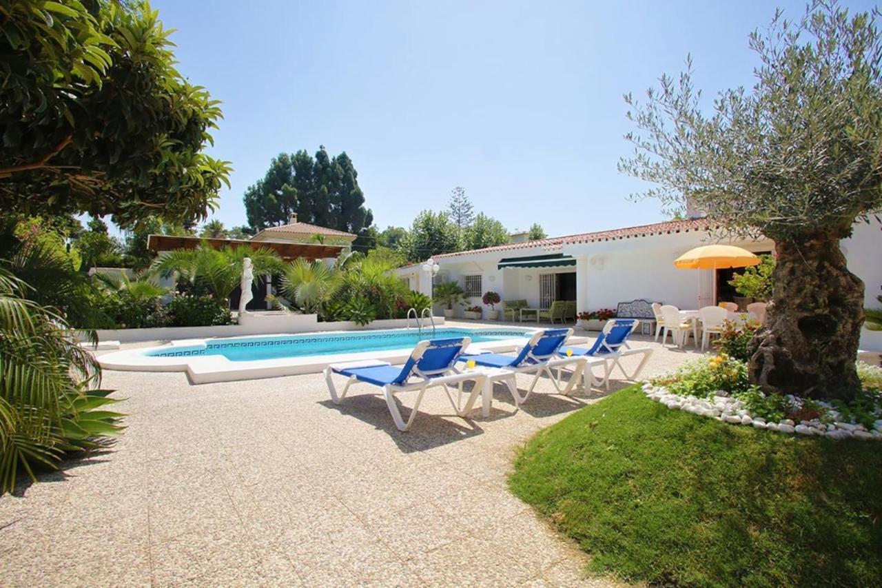 Exclusive Villa Las Palmeras Puerto Banus With Heated Private Swimming Pool, Marbella, Spain Экстерьер фото