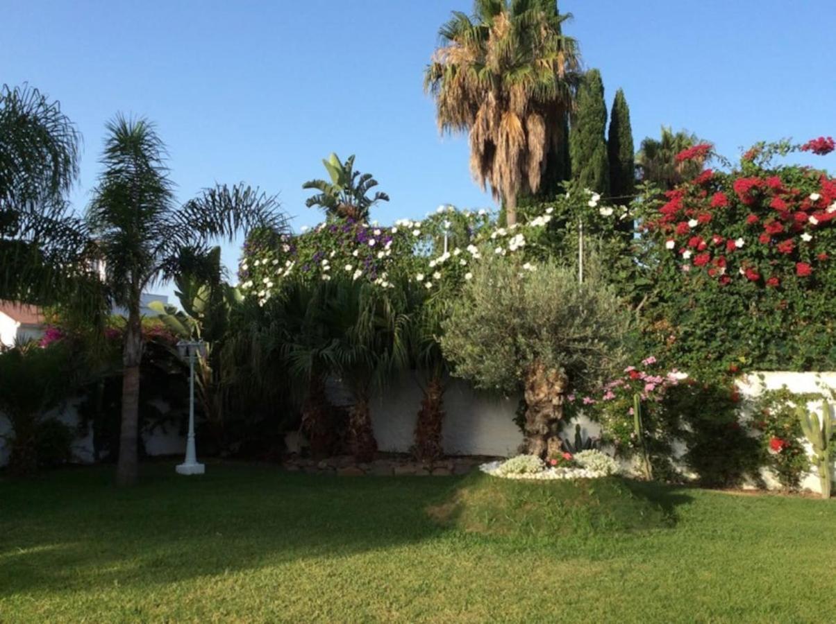 Exclusive Villa Las Palmeras Puerto Banus With Heated Private Swimming Pool, Marbella, Spain Экстерьер фото