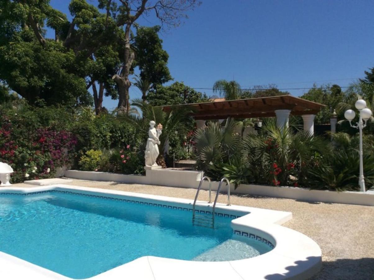 Exclusive Villa Las Palmeras Puerto Banus With Heated Private Swimming Pool, Marbella, Spain Экстерьер фото